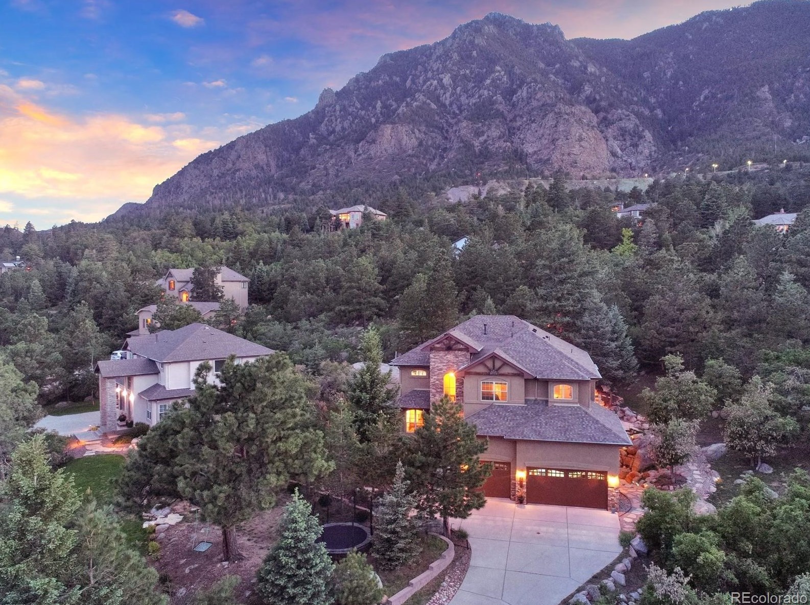 5790 Gladstone St, Colorado Springs, CO 80906-8255