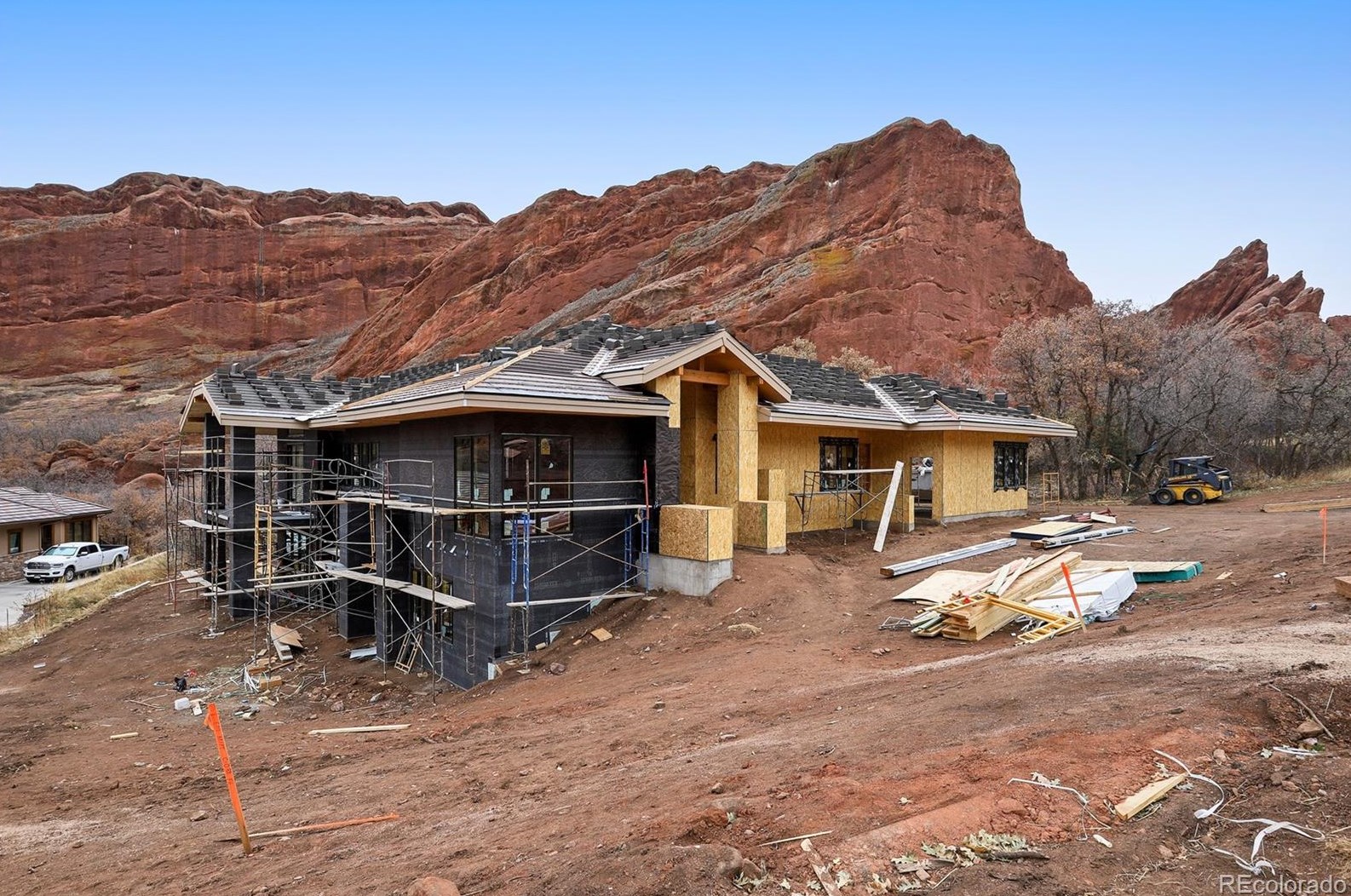 4873 Roxborough Dr, Littleton, CO 80125