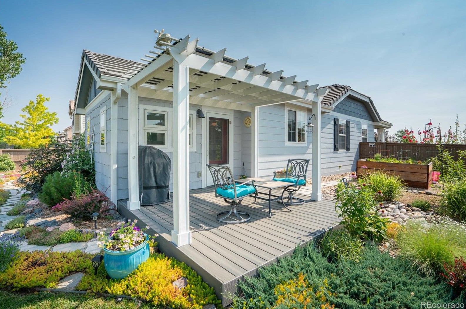 291 Falmouth St, Castle Rock CO 80104-8743 exterior