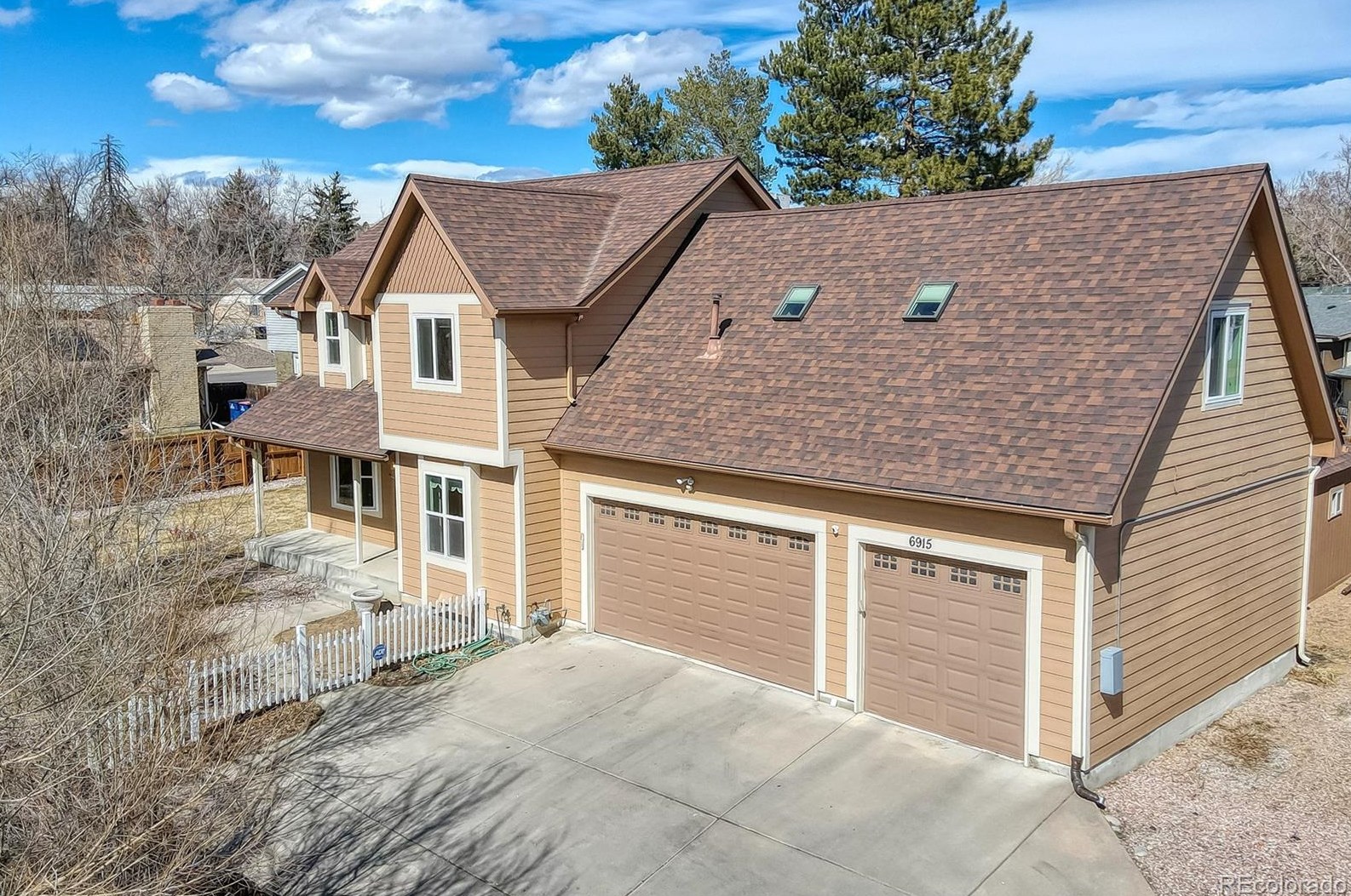 6915 68th Ave, Arvada, CO 80003-4026