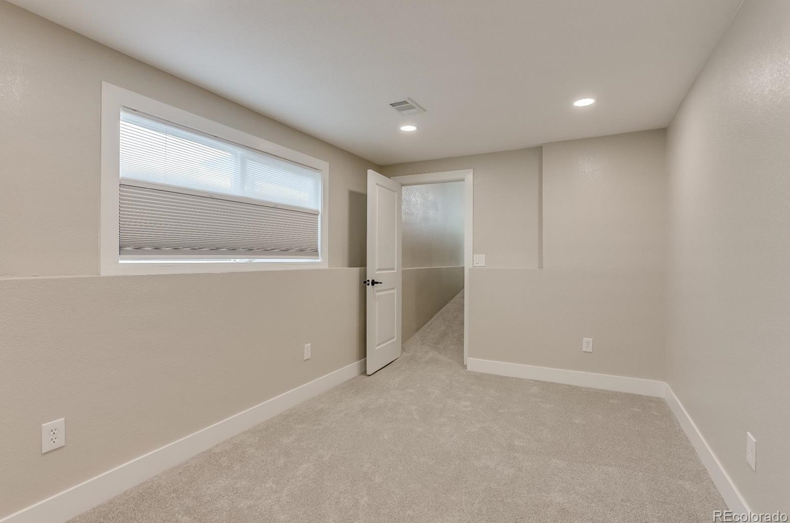 8104 Chase Dr, Arvada CO  80003-1808 exterior
