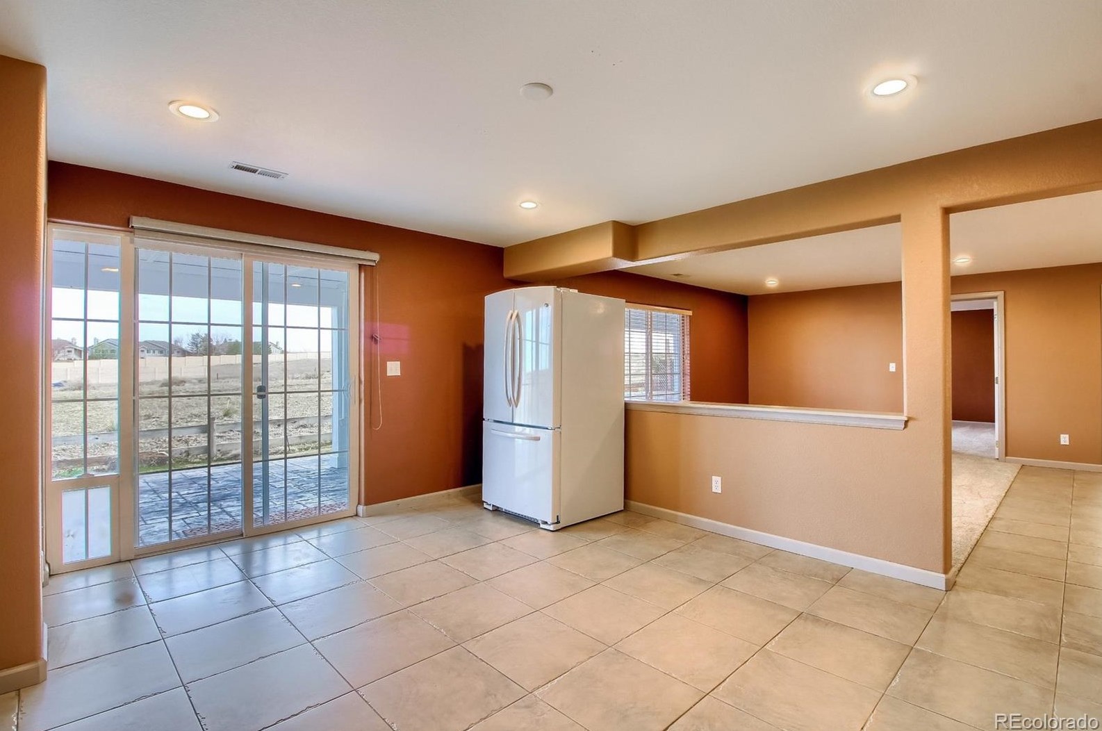 8592 Mallard Pl, Littleton CO 80126-2963 exterior