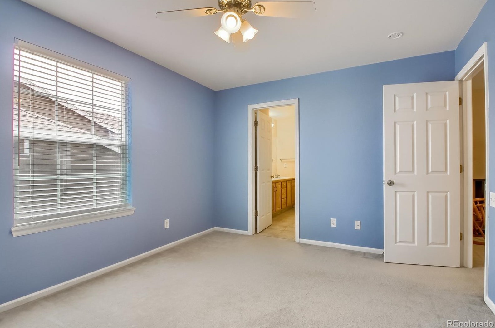 8592 Mallard Pl, Littleton CO 80126-2963 exterior