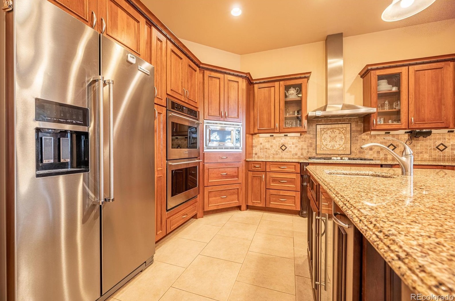 8050 La Veta Rd, Palmer Lake CO 80118-8229 exterior