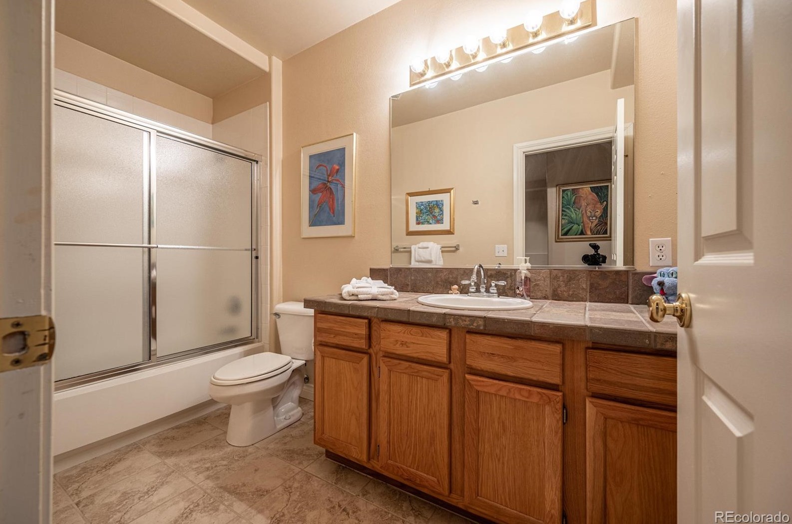 8050 La Veta Rd, Palmer Lake CO 80118-8229 exterior