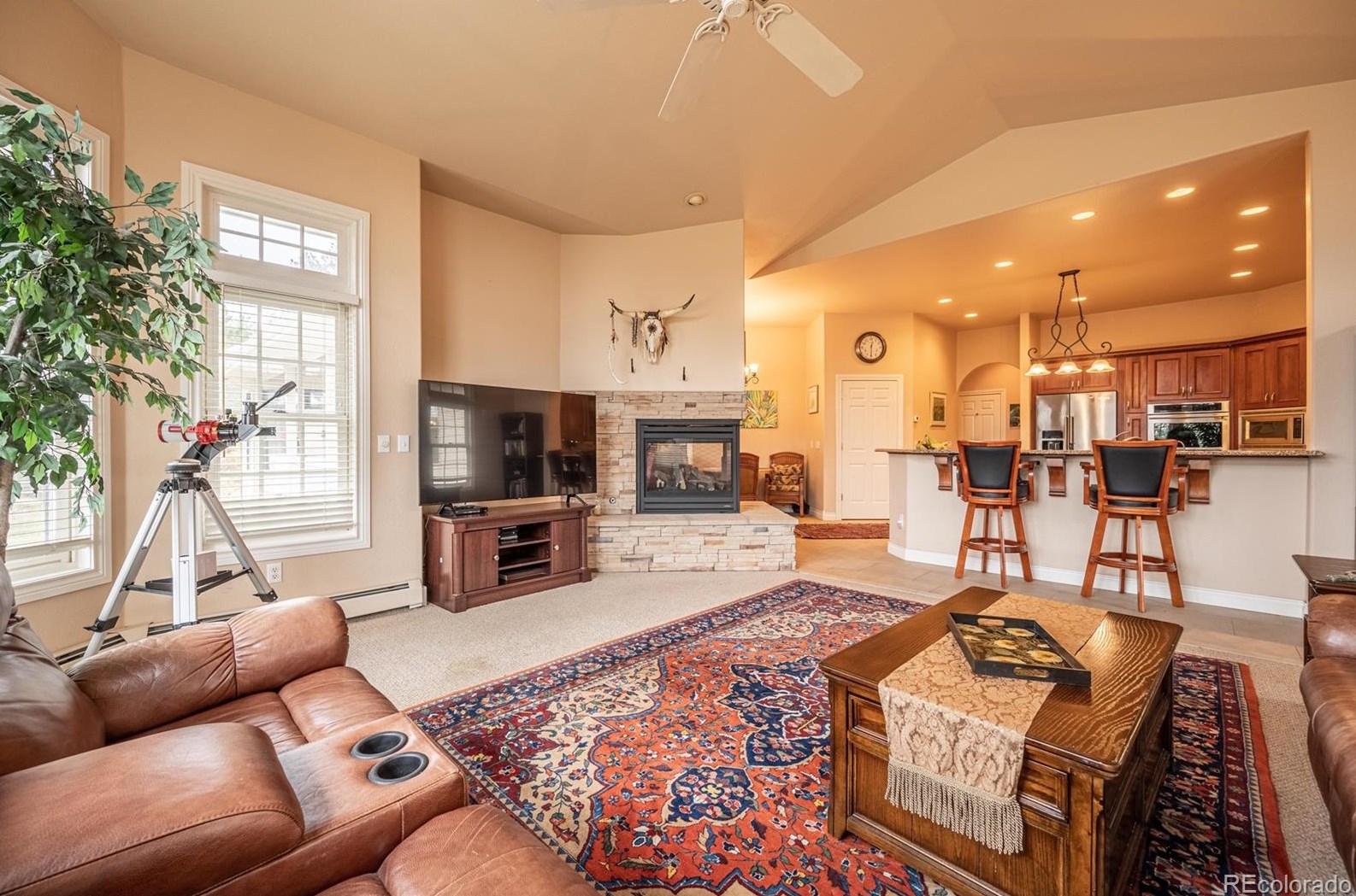 8050 La Veta Rd, Palmer Lake CO 80118-8229 exterior