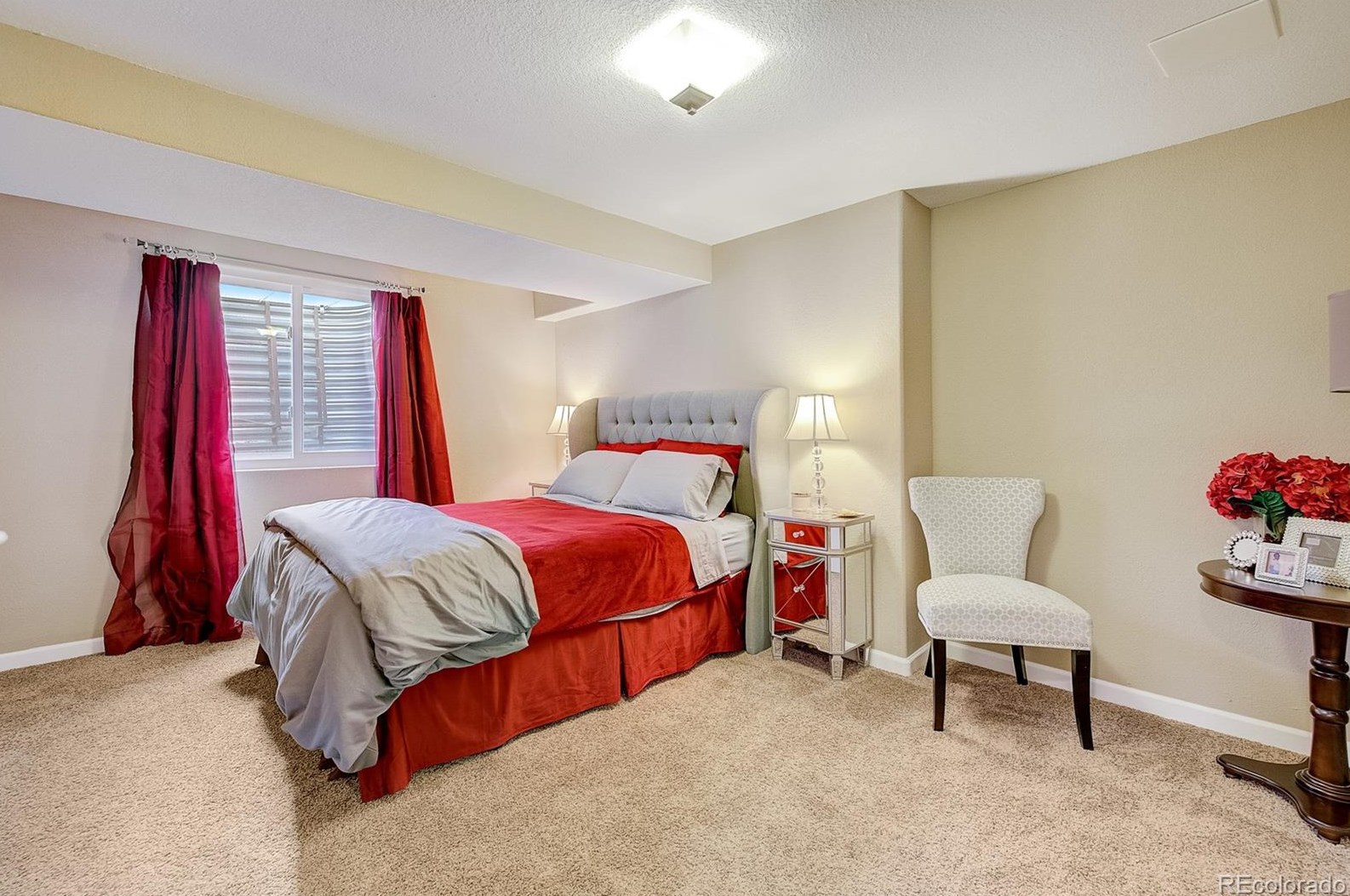 10085 Glenstone Cir, Littleton CO 80130-8019 exterior