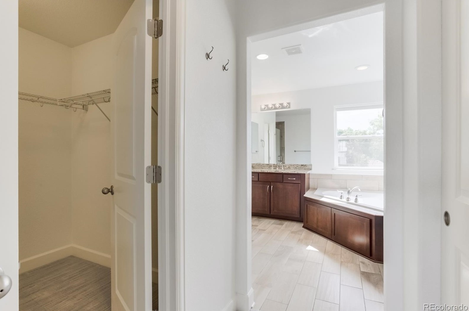 7408 Pennsylvania St, Littleton CO  80122 exterior