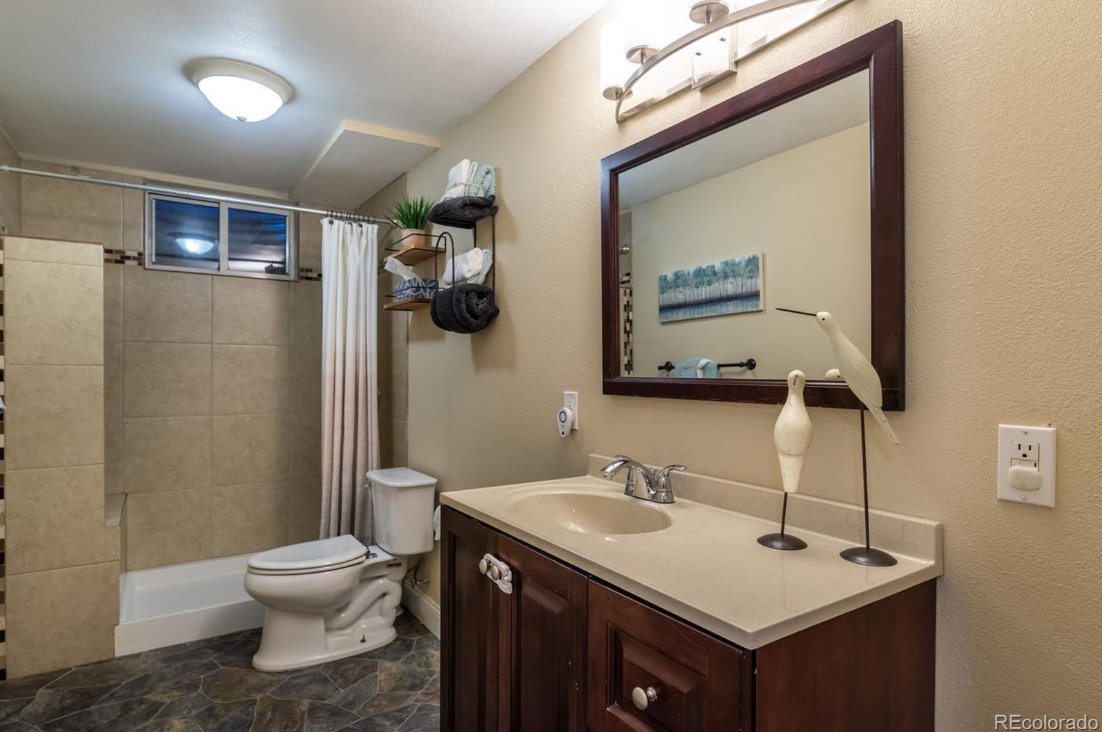 30 James Cir, Longmont CO  80501-6805 exterior