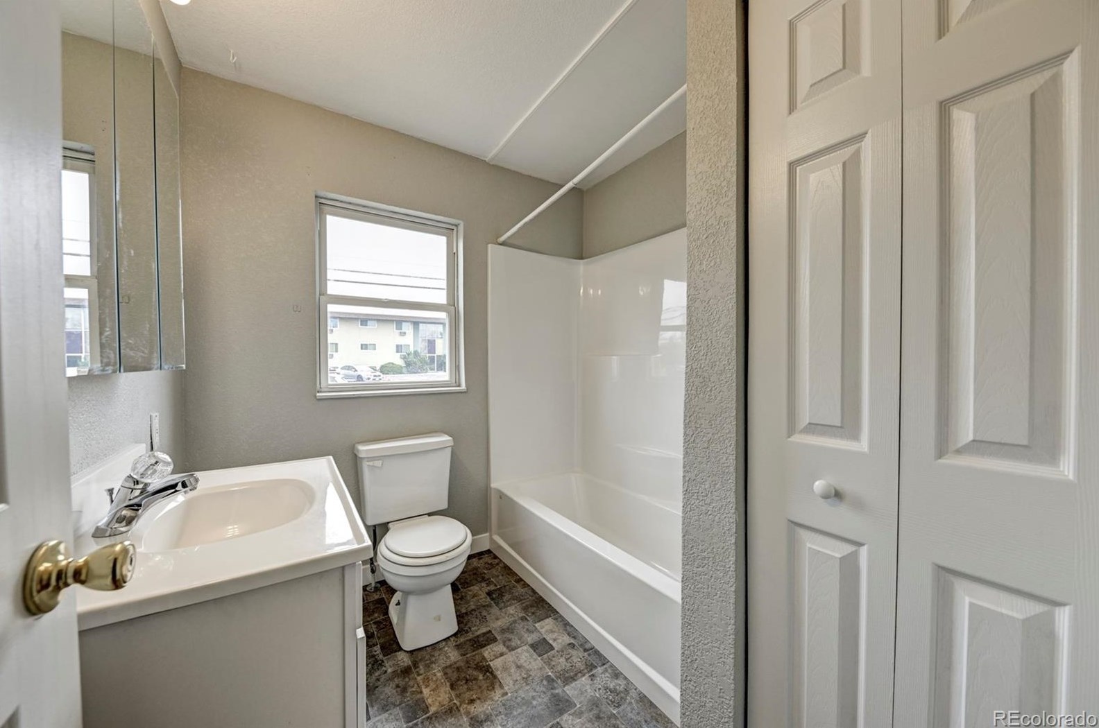 1108 Bennett Ave, Colorado Springs CO 80909-4028 exterior