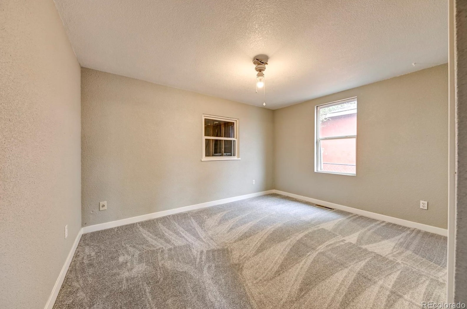 1108 Bennett Ave, Colorado Springs CO 80909-4028 exterior