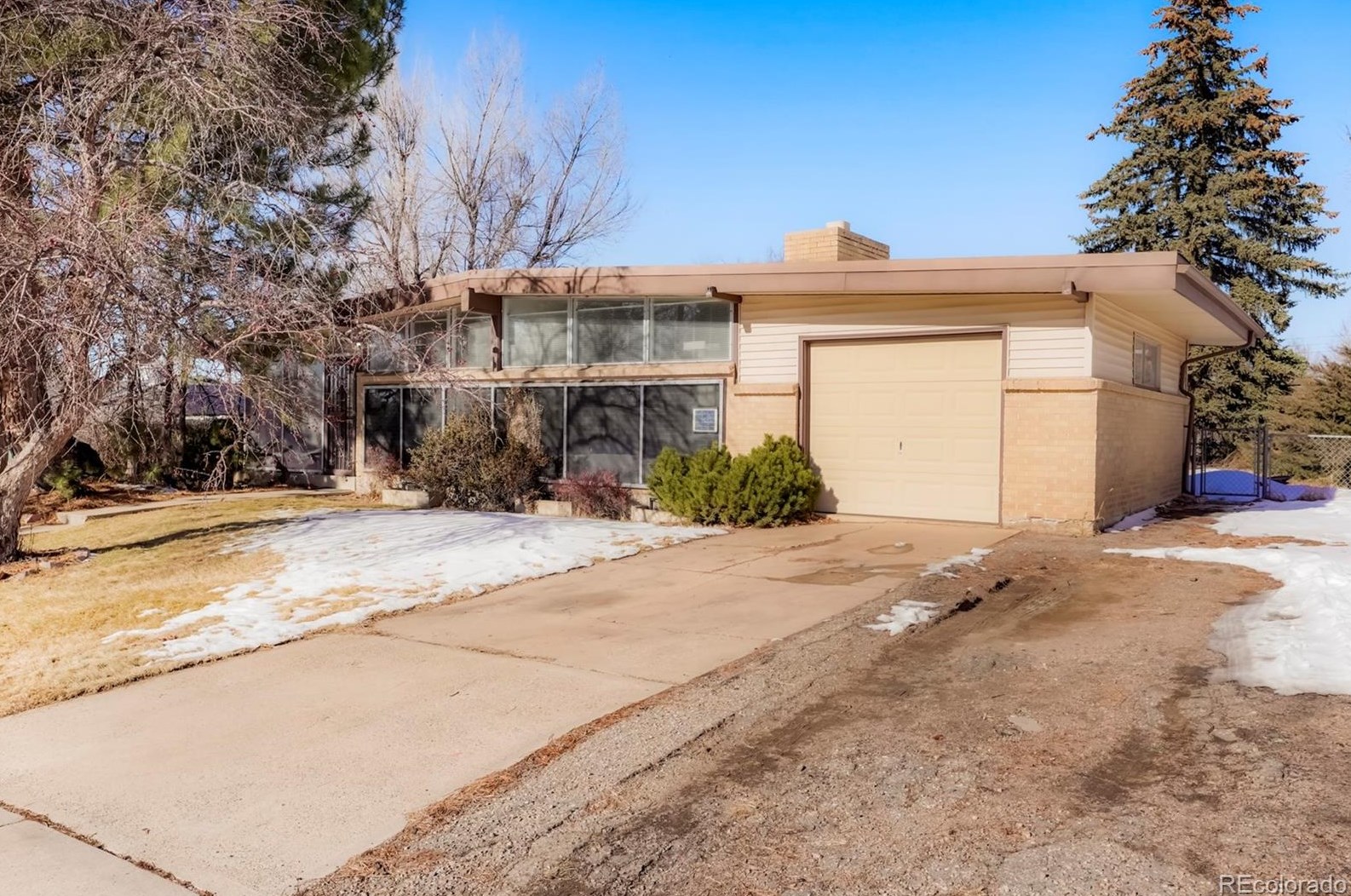 2691 Weaver Ave, Littleton, CO 80121-2950