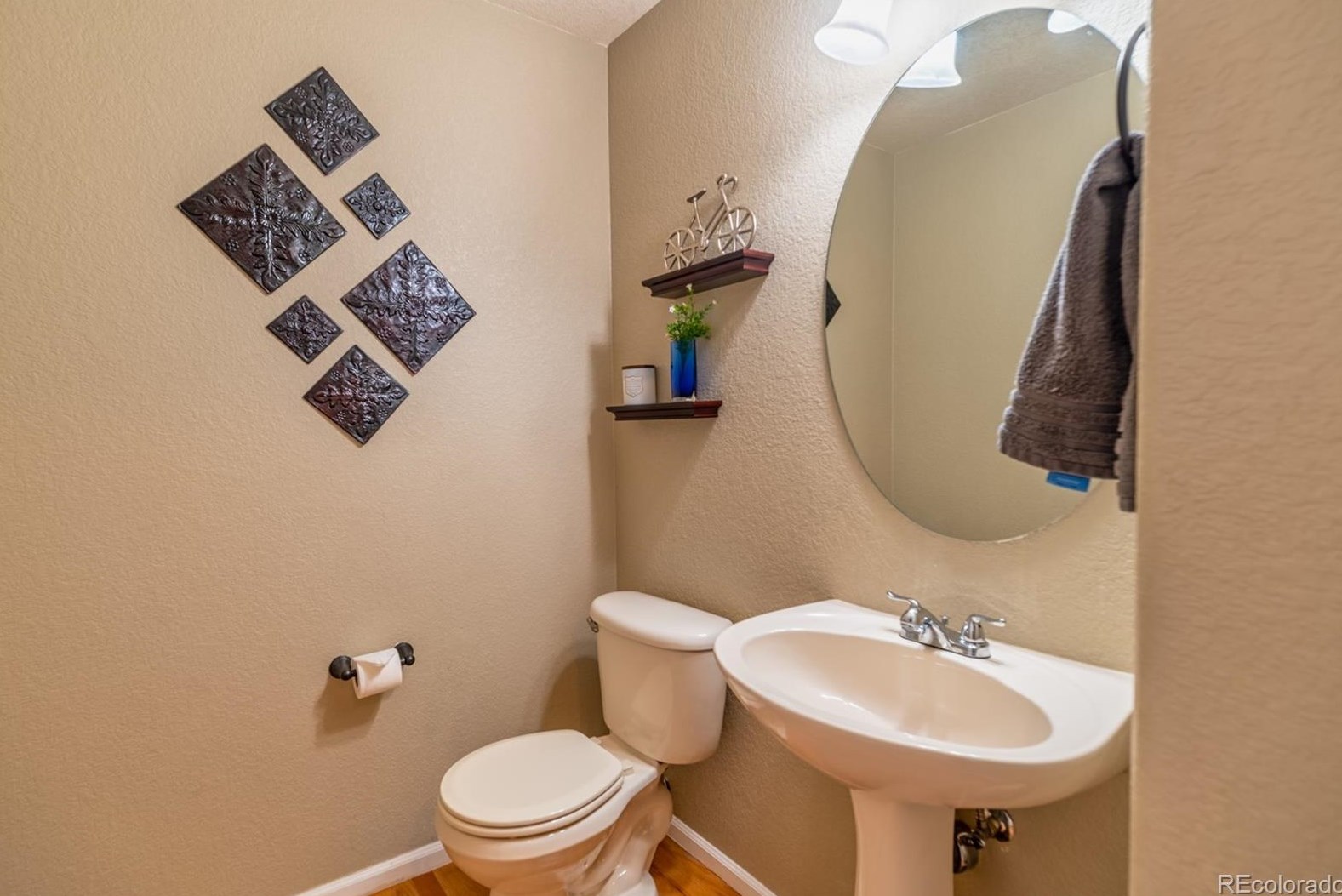 9625 Mallard Pond Way, Littleton CO  80125-8872 exterior