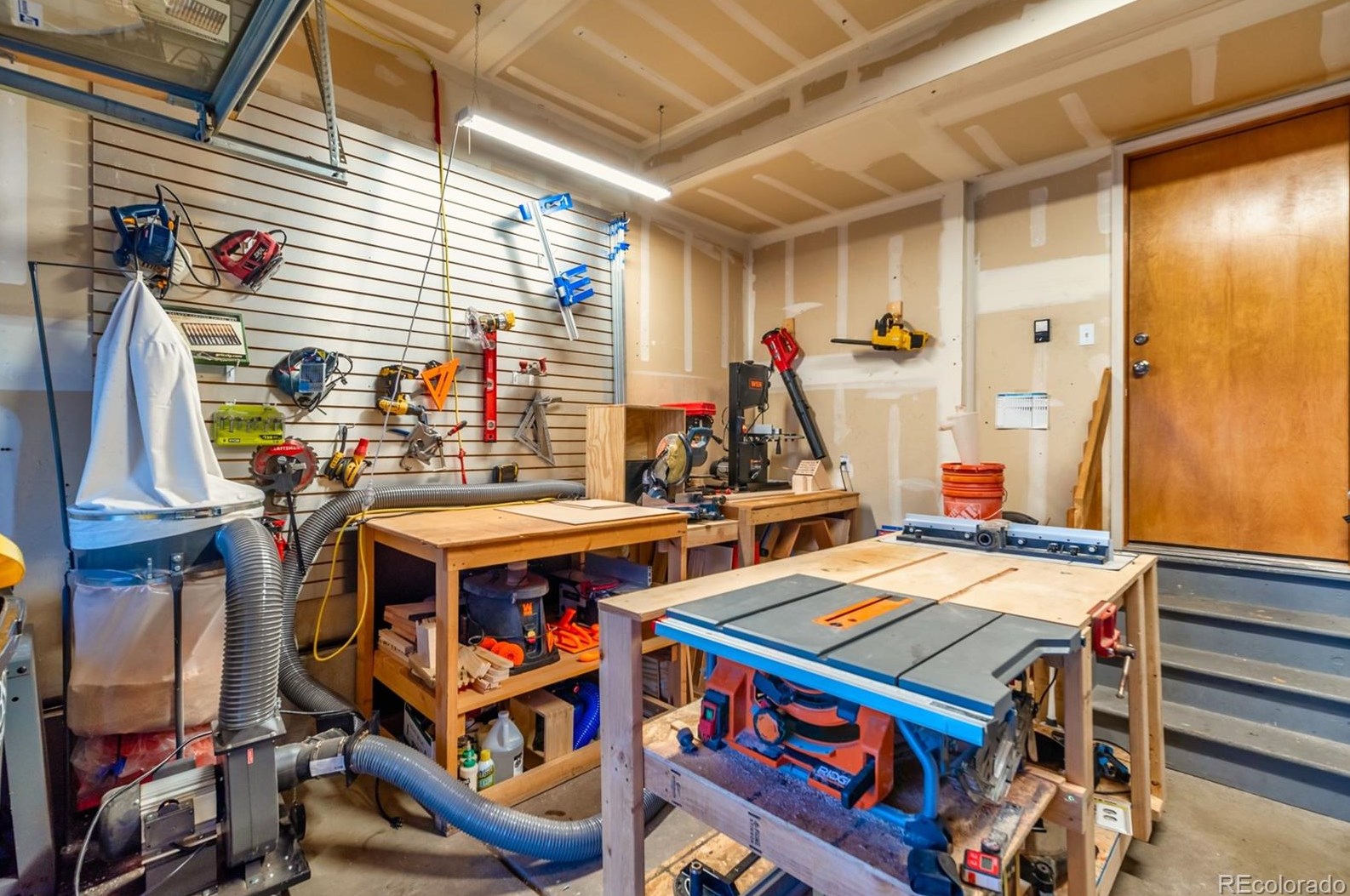 9625 Mallard Pond Way, Littleton CO  80125-8872 exterior