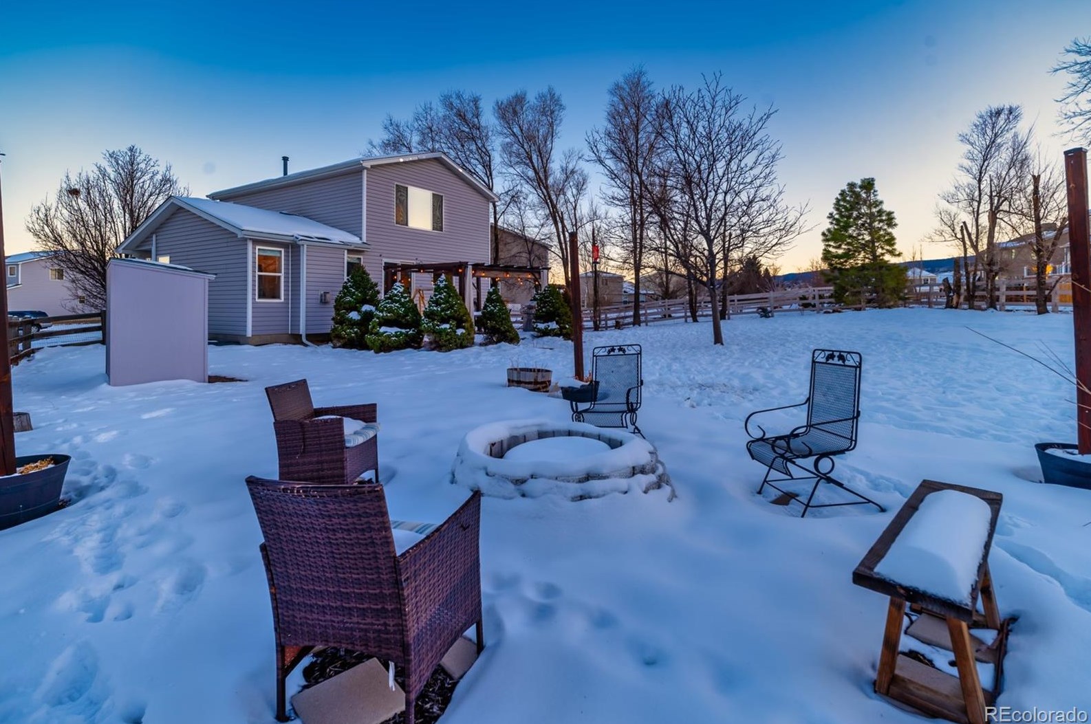 9625 Mallard Pond Way, Littleton CO  80125-8872 exterior