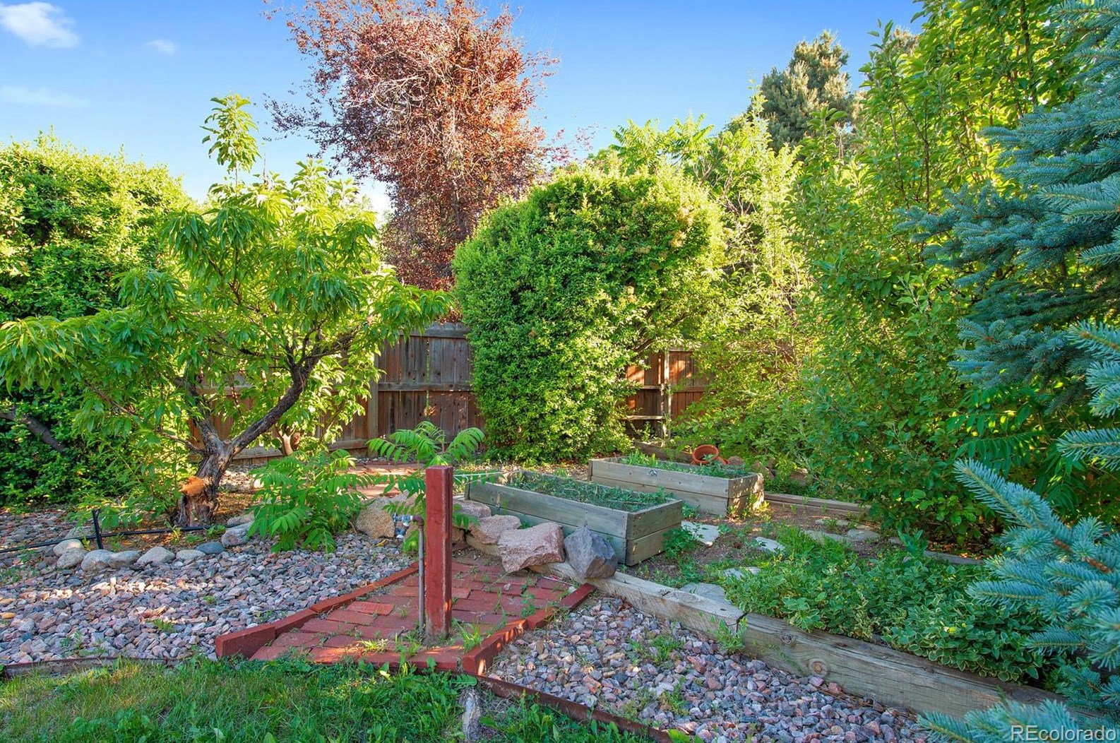 3198 Otero Cir, Littleton CO 80122-3877 exterior