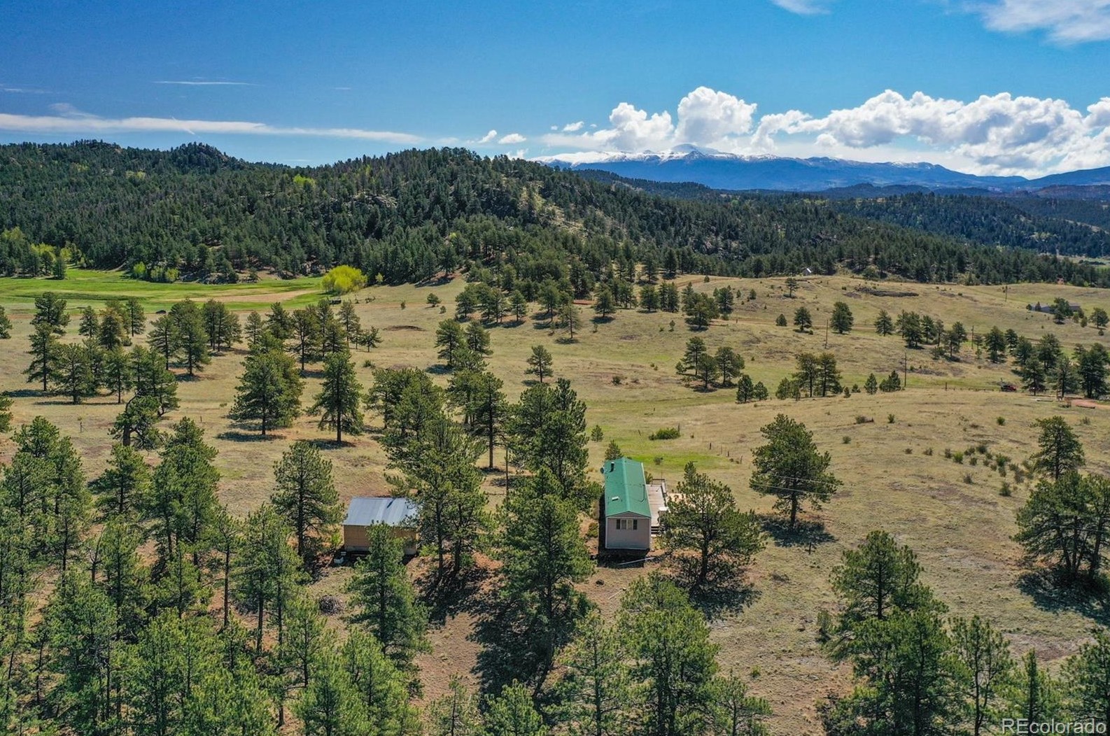 332 Valley Cir, Twin Rock, CO 80816
