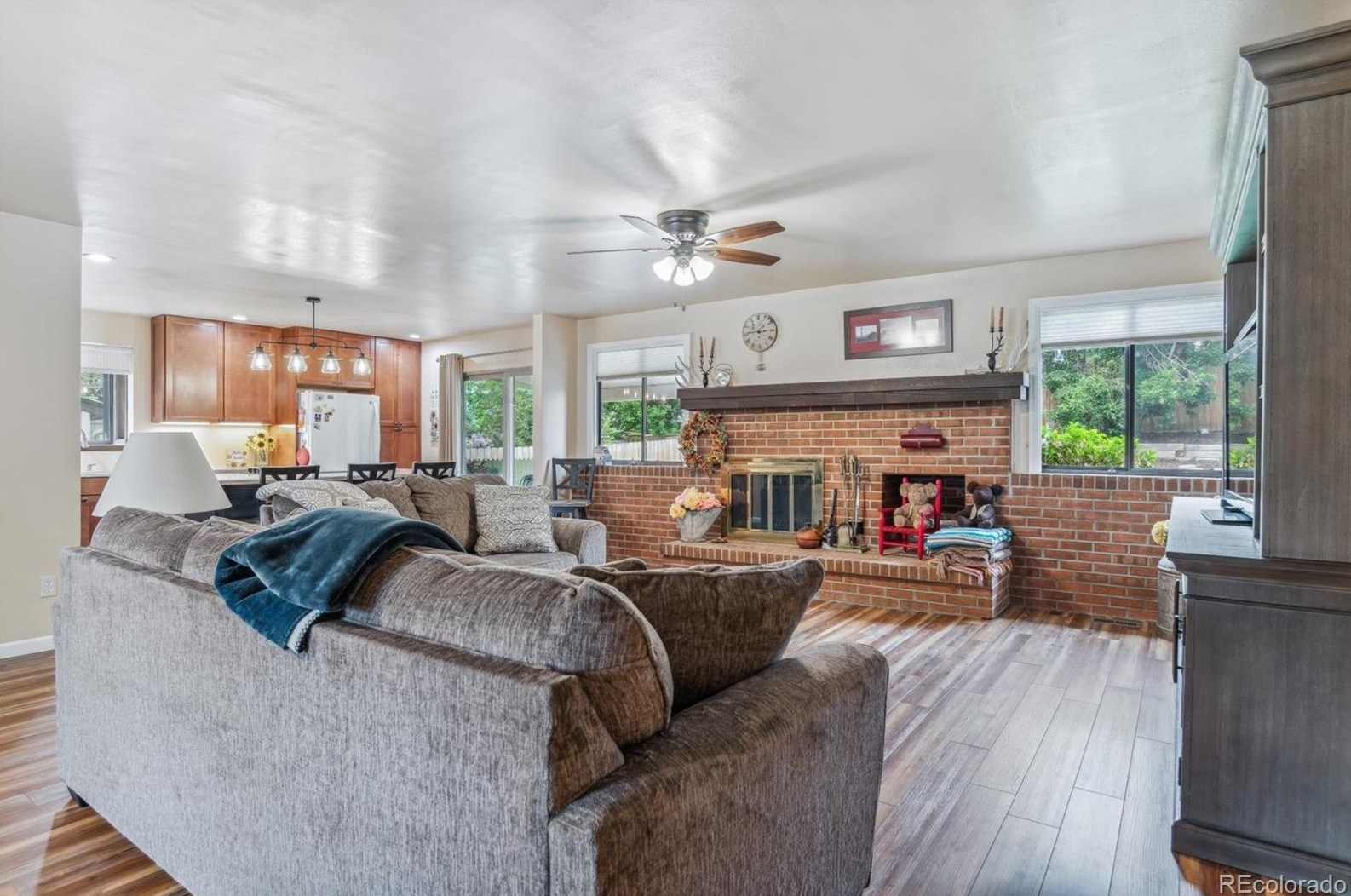 10329 Burgundy Ave, Littleton CO 80127-5533 exterior