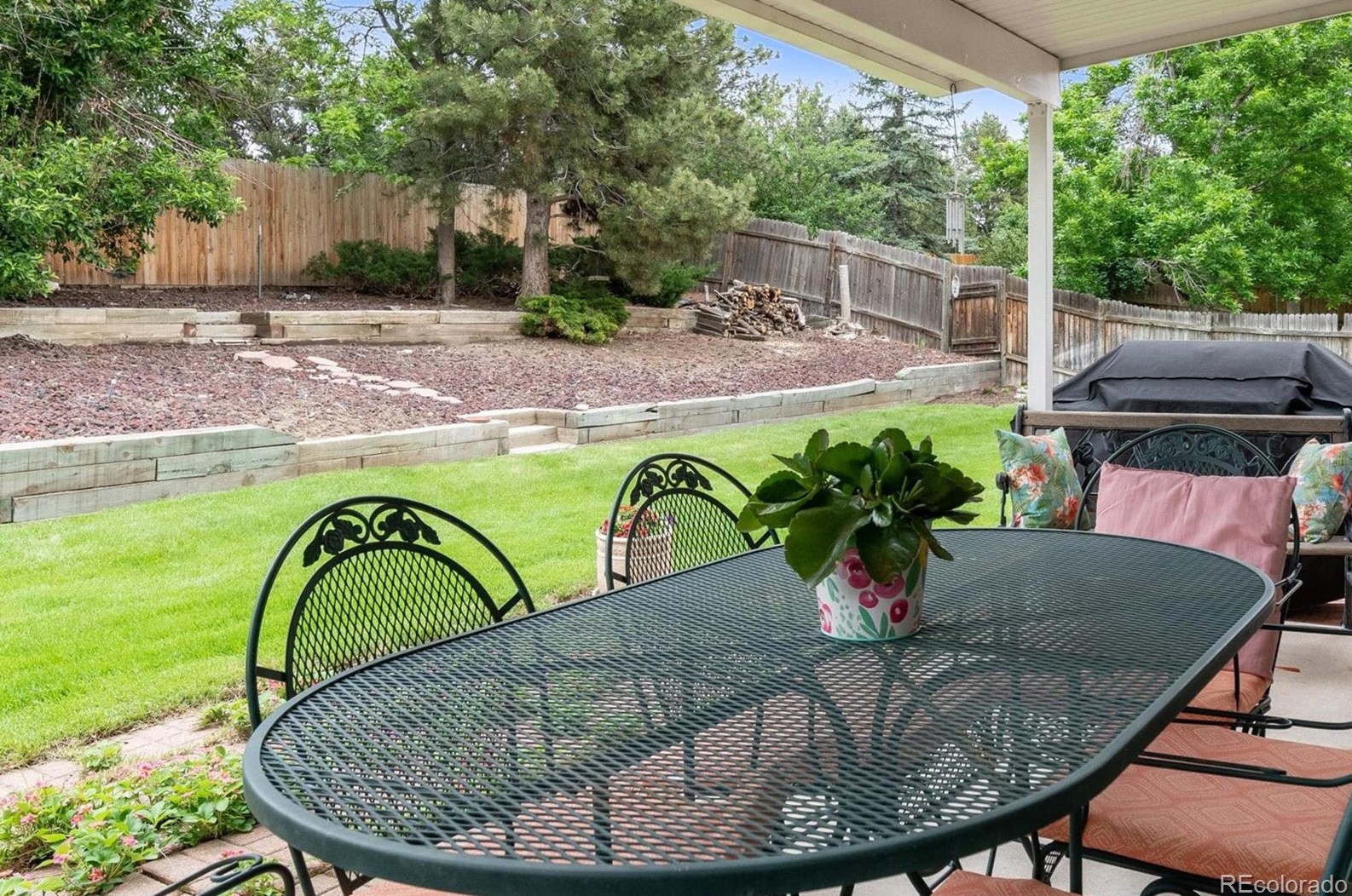 10329 Burgundy Ave, Littleton CO 80127-5533 exterior