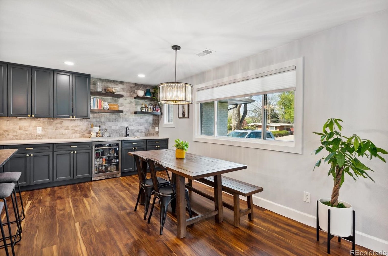 6080 Carr St, Arvada CO  80004-5406 exterior
