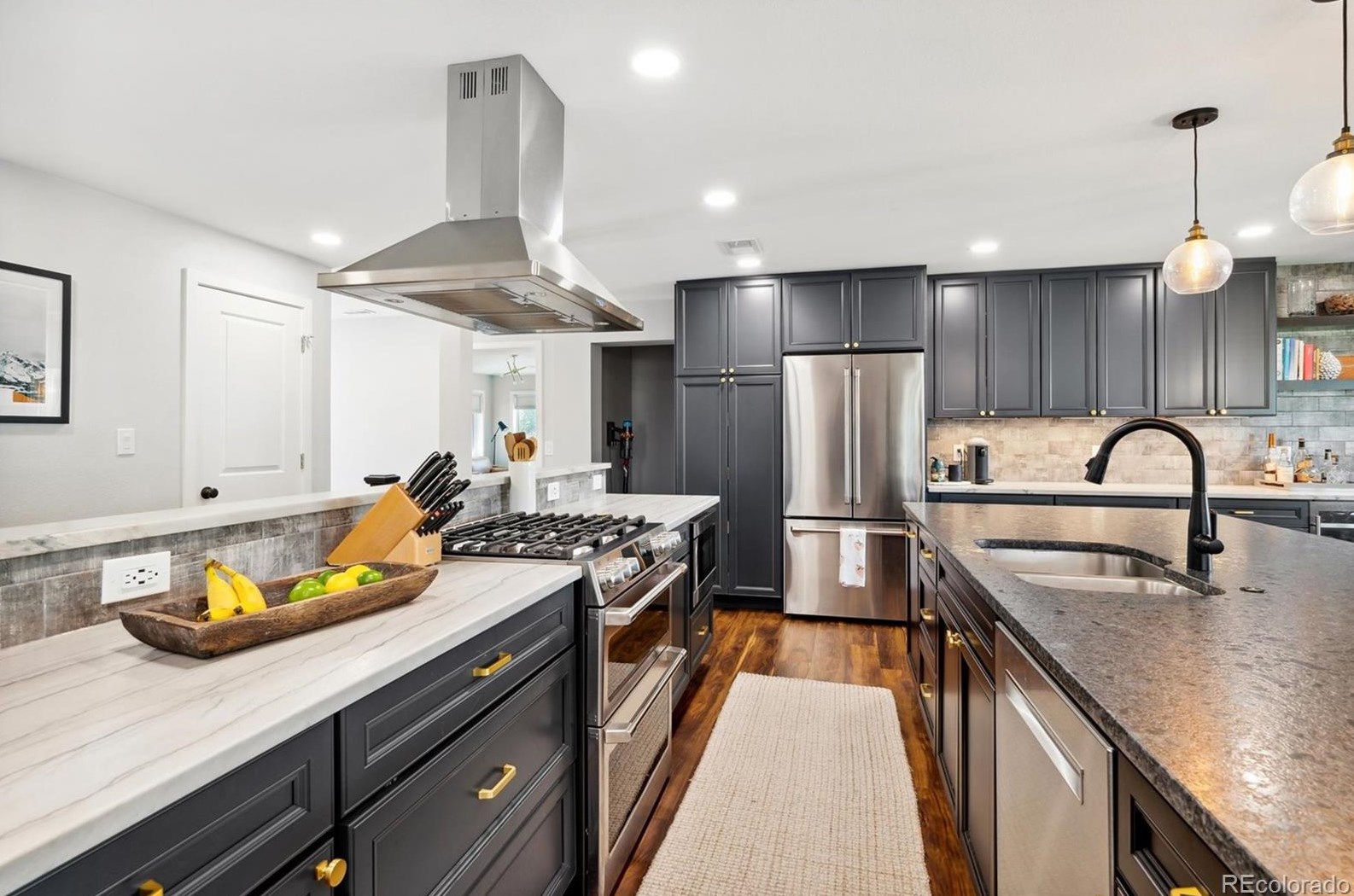 6080 Carr St, Arvada CO  80004-5406 exterior