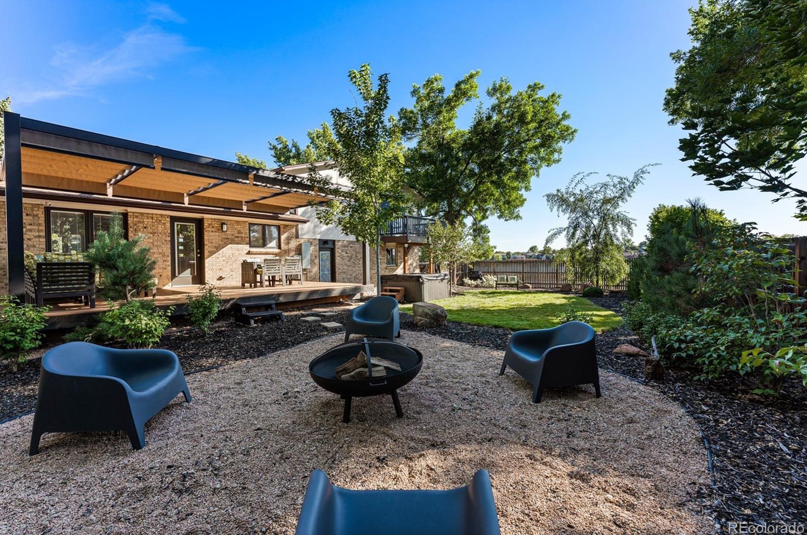 8205 Jay Ct, Arvada CO  80003-4149 exterior