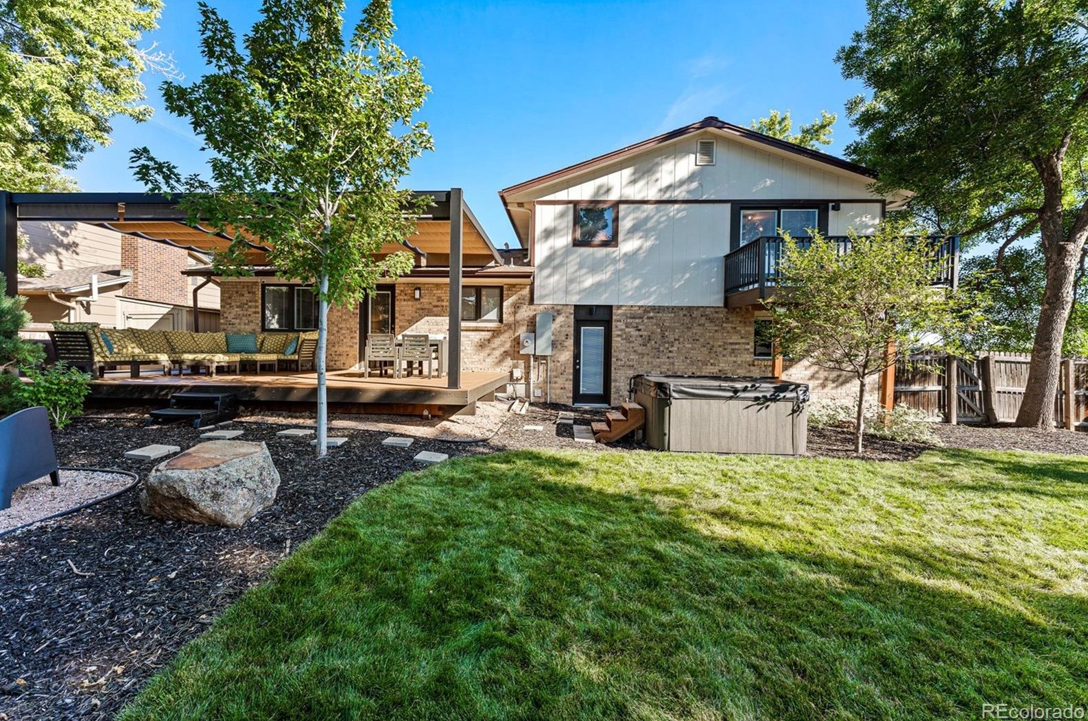 8205 Jay Ct, Arvada CO  80003-4149 exterior