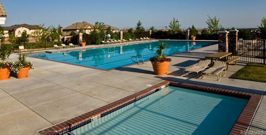 9541 Aspen Hl Cir, Littleton CO 80124-5493 exterior