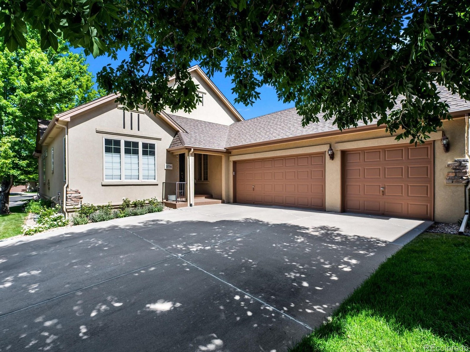 21734 Rowland Cir, Denver, CO 80016-3607