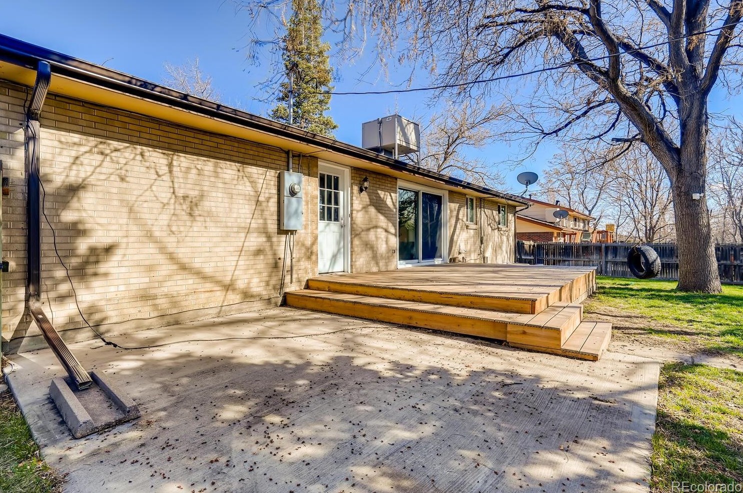 6361 Chase St, Arvada CO 80003-5226 exterior