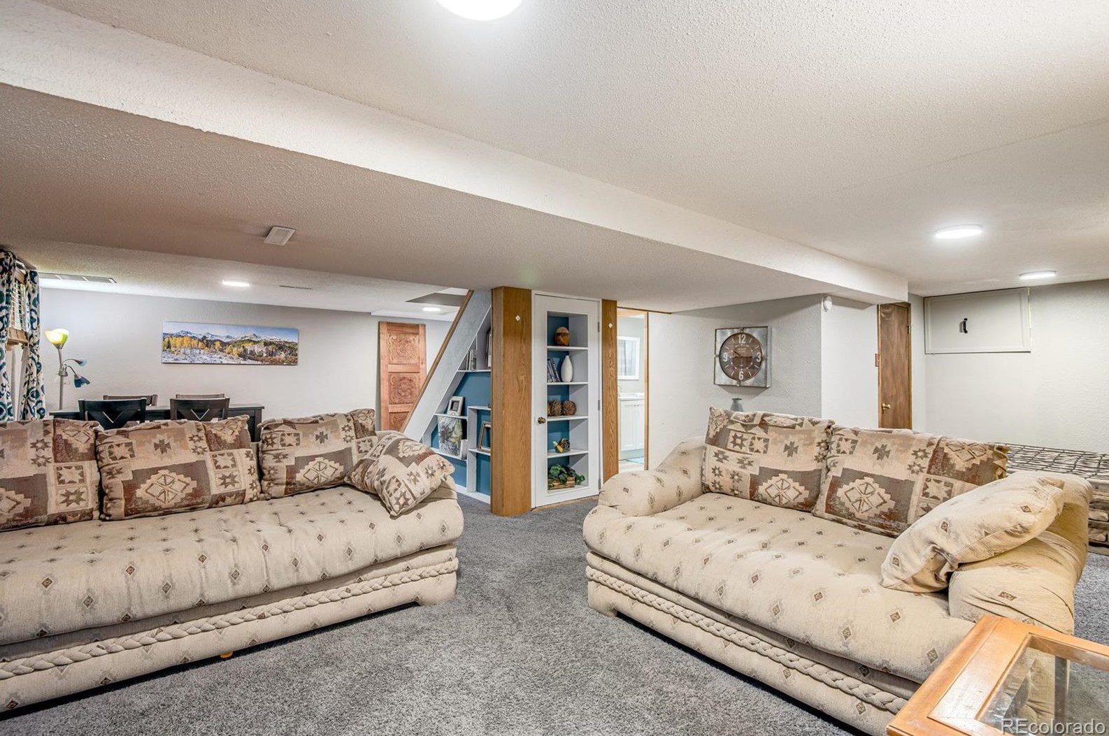 8261 Portland Ave, Littleton CO 80128-4495 exterior