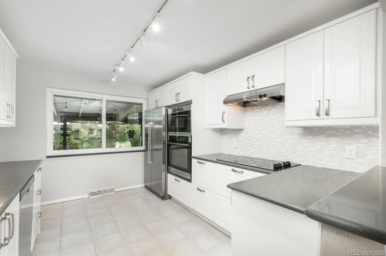 3461 Patterson Pl, Littleton CO 80123-2828 exterior