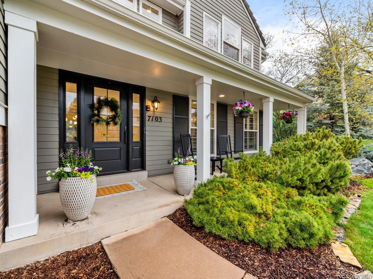 7103 S Newport Way, Englewood, CO 80112