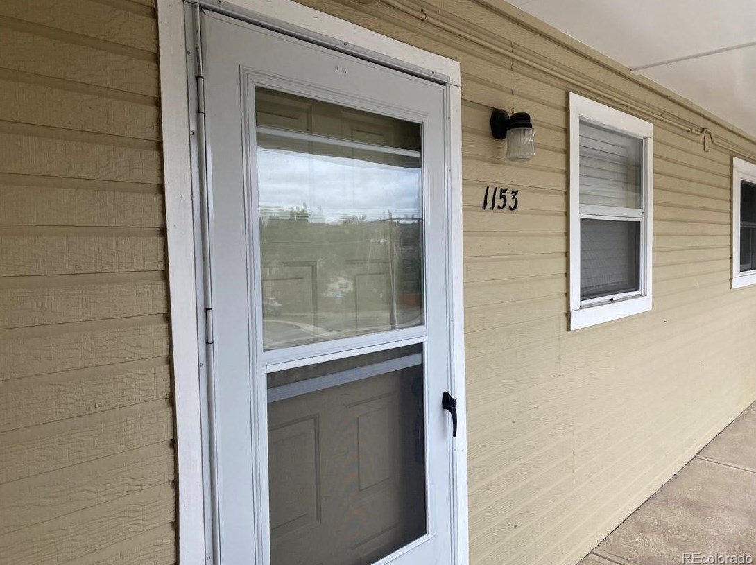 1153 S Gilbert St, Castle Rock, CO 80104