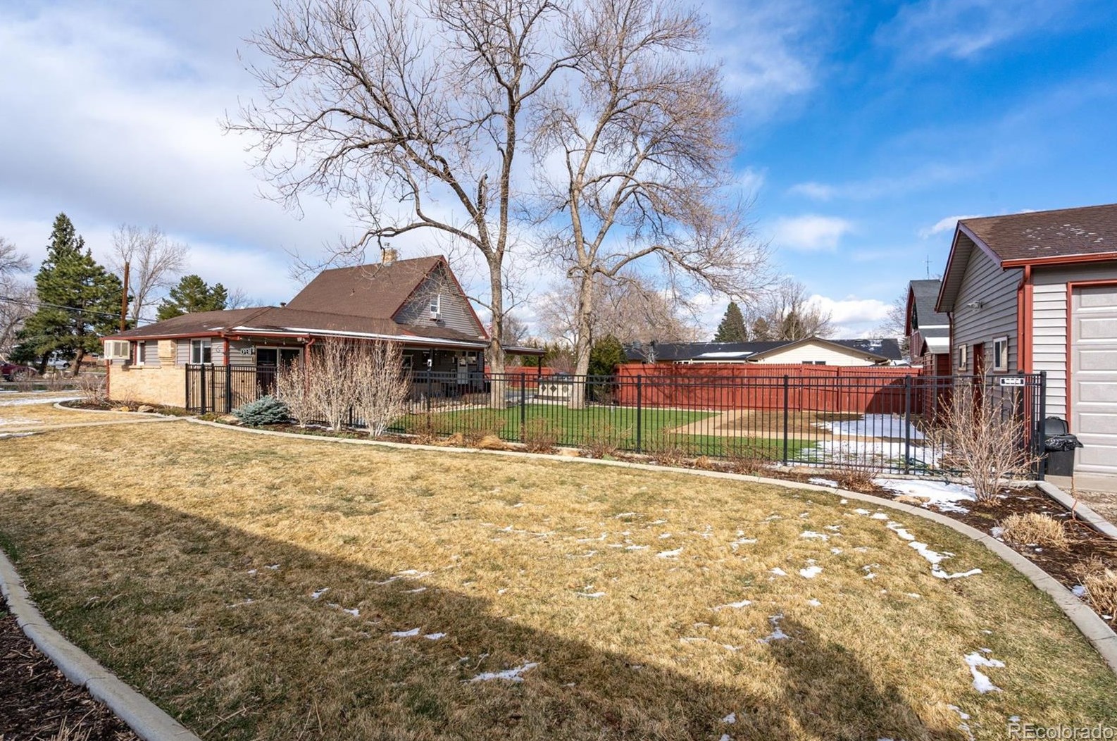 5198 Arbutus St, Arvada CO  80002-1719 exterior