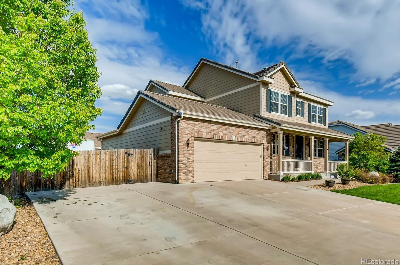 8344 Estes St, Littleton CO  80128-6289 exterior