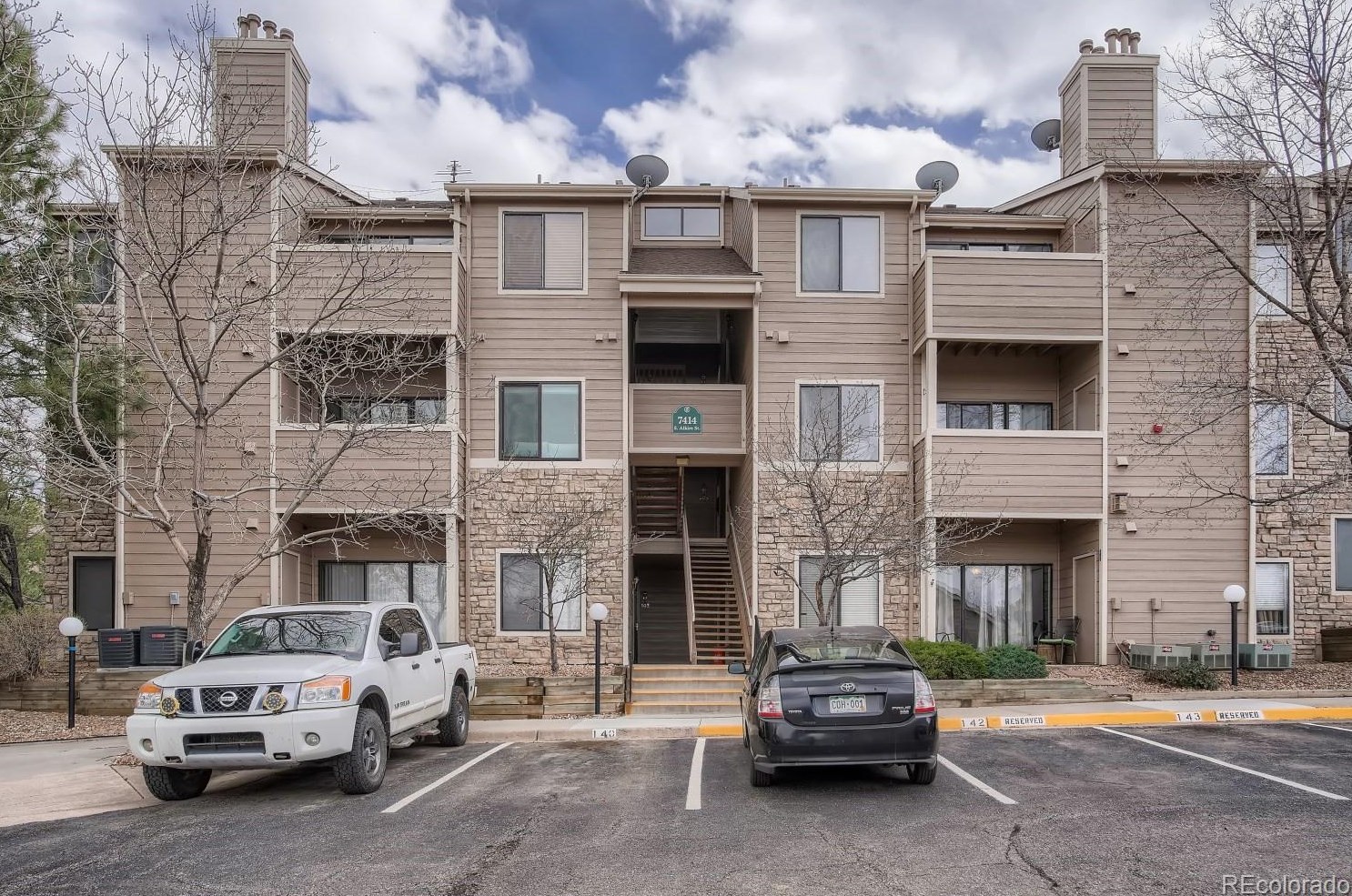 7414 Alkire St, Littleton CO  80127-7516 exterior