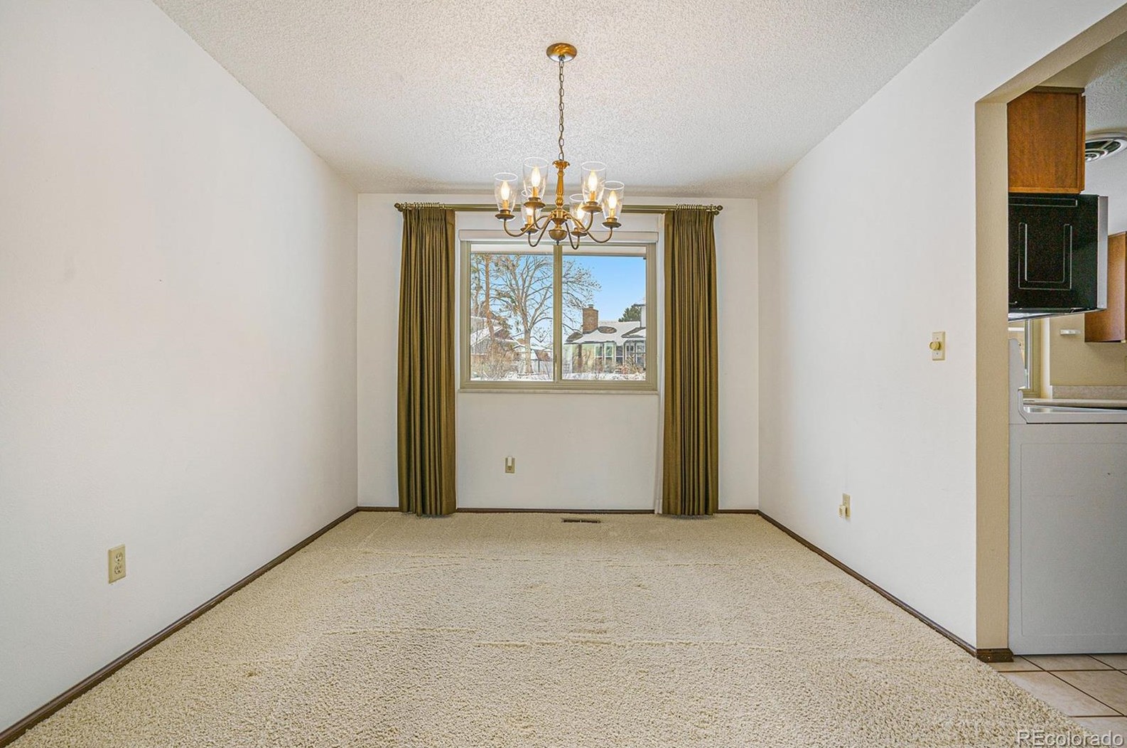 7643 Owens St, Arvada CO  80005-3440 exterior