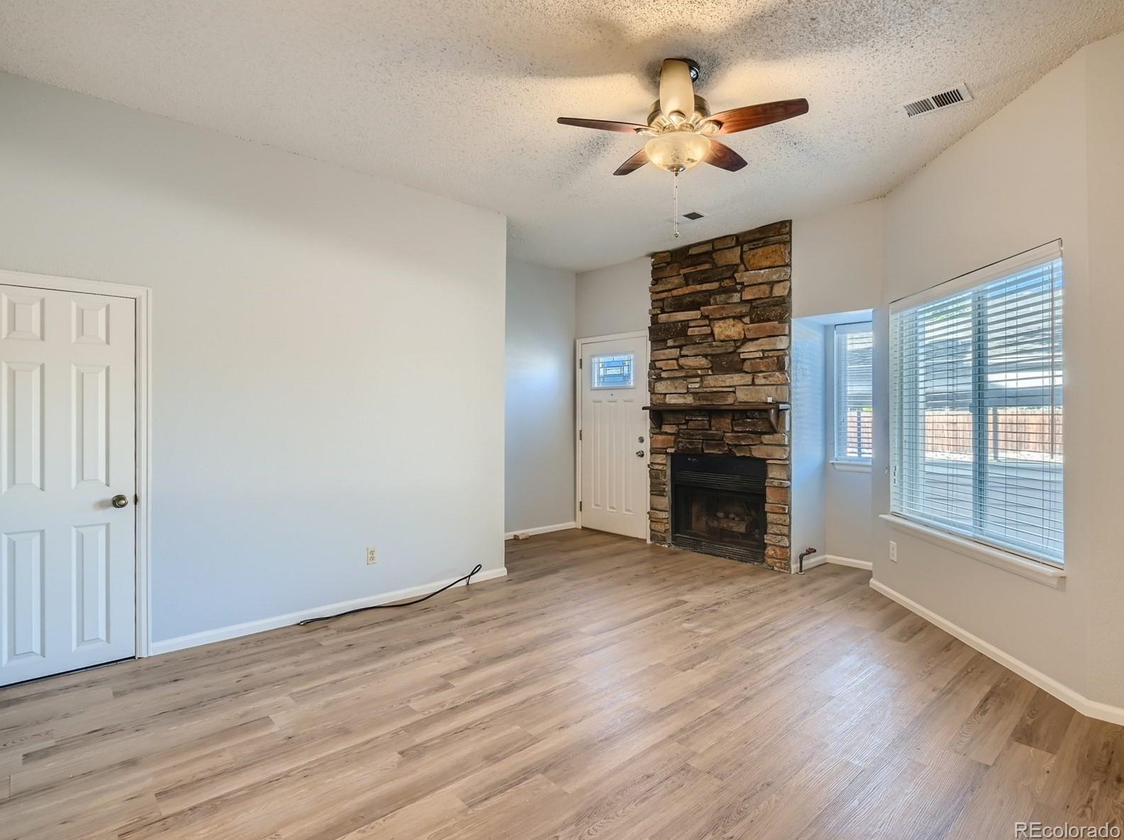 8136 Gray Ct, Arvada, CO 80003-1858