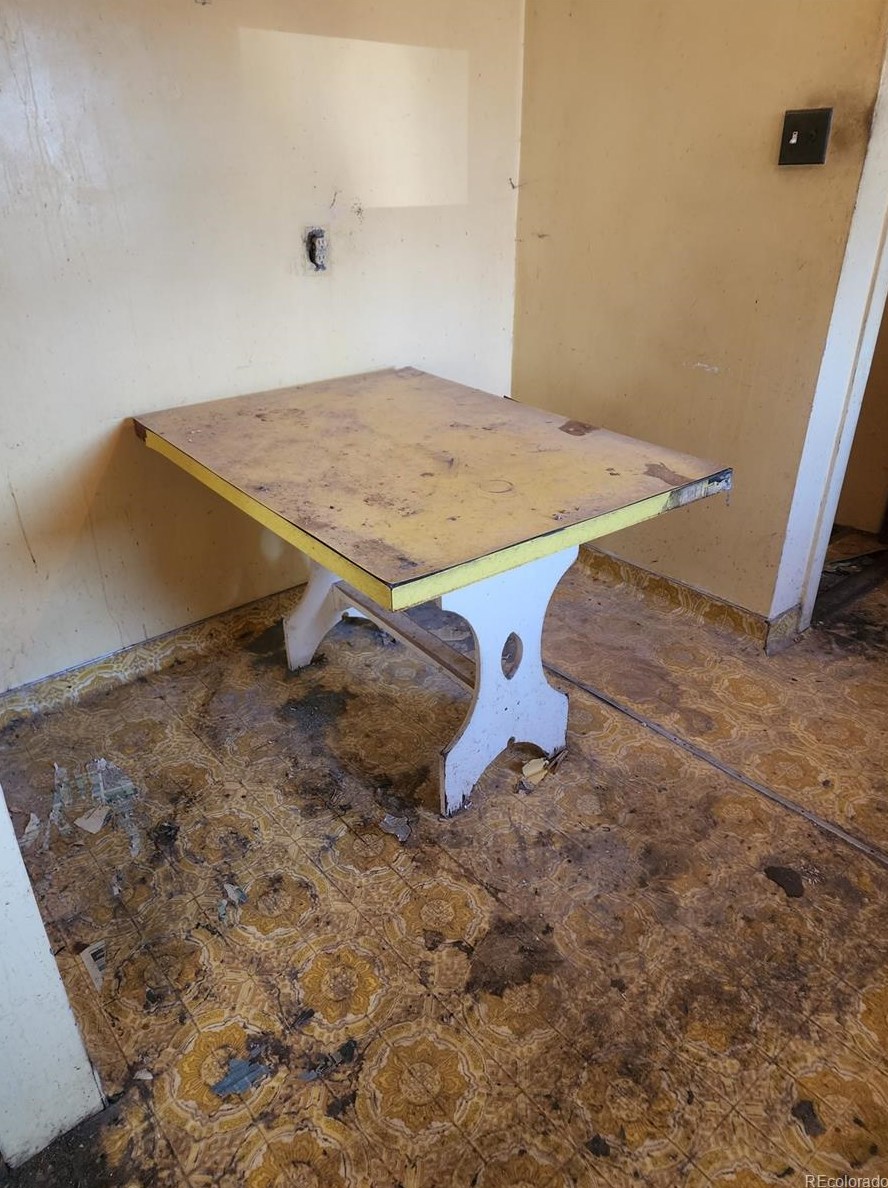 512 3 Ave, Sterling CO 80751-3115 exterior