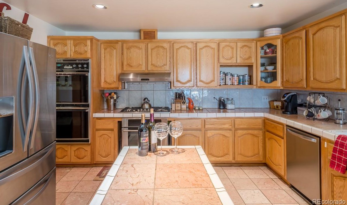 877 Windmill Dr, Hartsel, CO 80449-8506