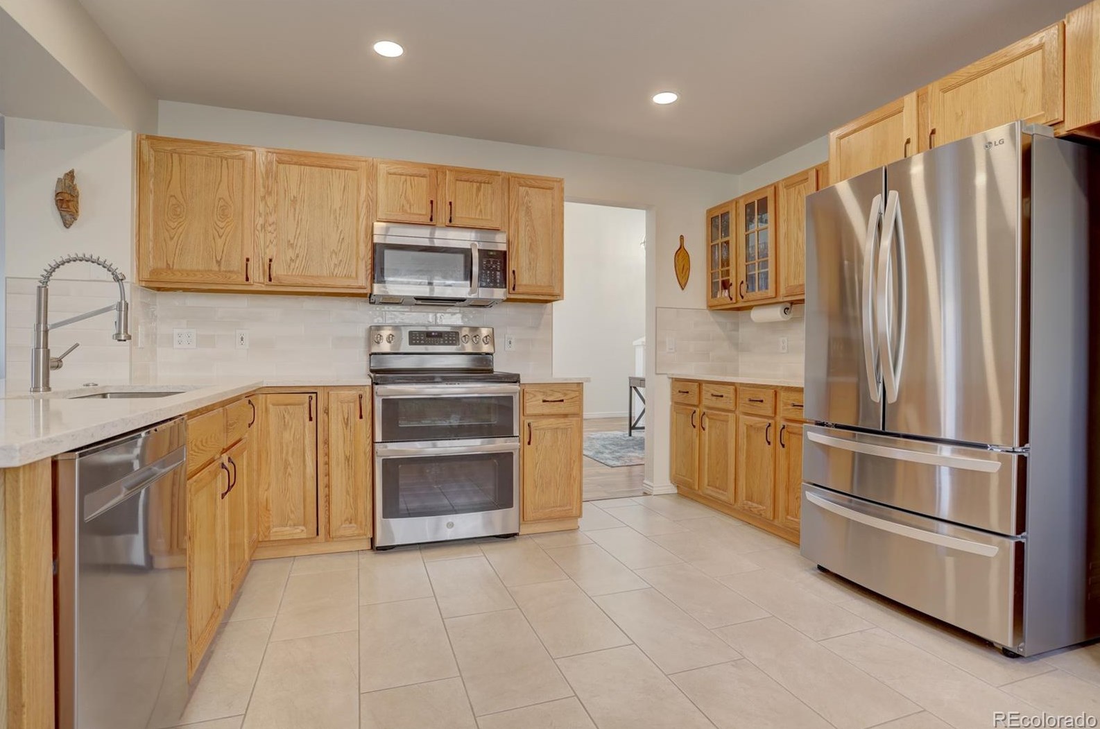 8711 Redwing Ave, Littleton CO  80126-5248 exterior