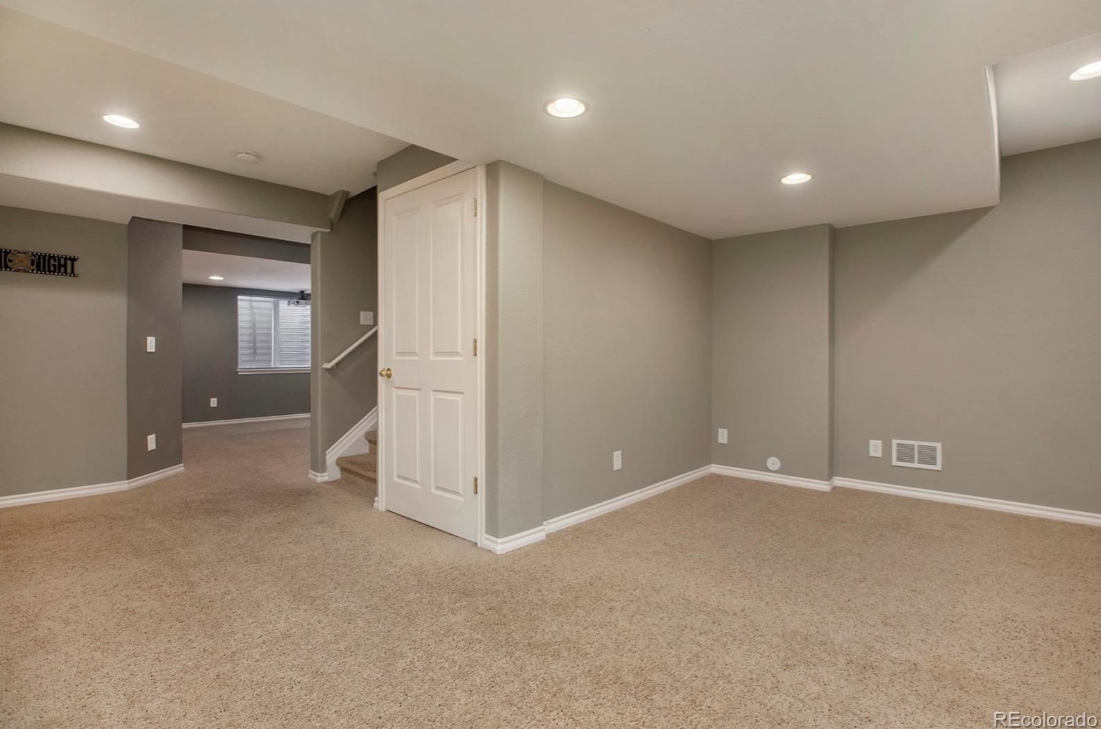 10588 Wildhurst Cir, Littleton CO  80126-7518 exterior