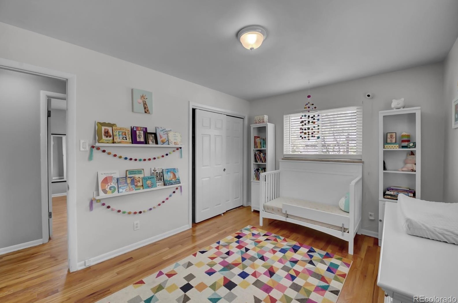 833 Crestline Ave, Littleton CO 80120-1217 exterior