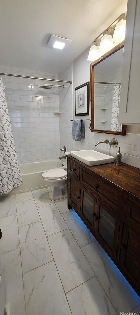 13195 Cross Ln, Littleton CO 80127-2134 exterior