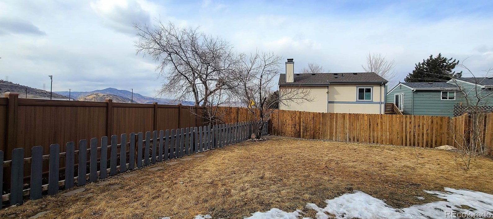 13195 Cross Ln, Littleton CO 80127-2134 exterior