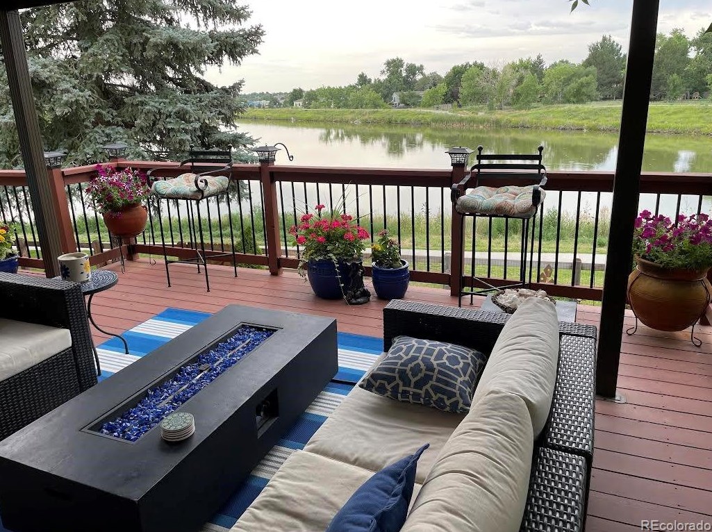8780 81st Dr, Arvada, CO 80005-2459