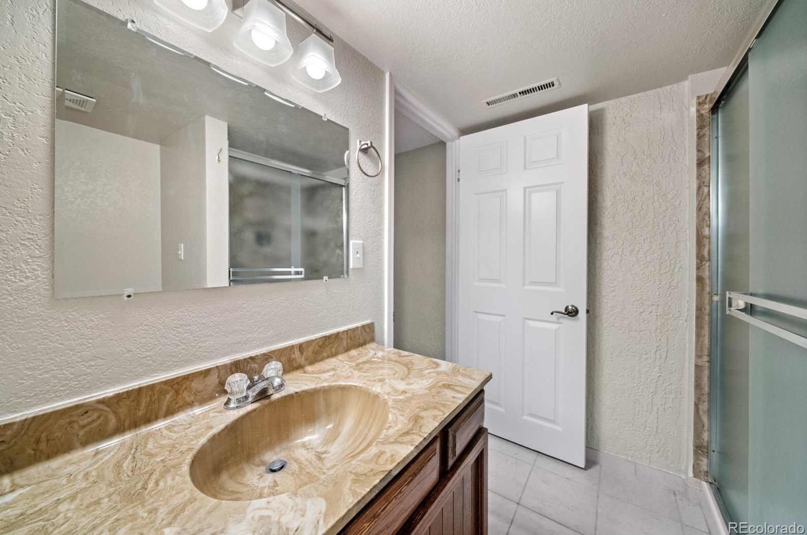 2047 Academy Blvd, Colorado Springs CO 80909-1505 exterior