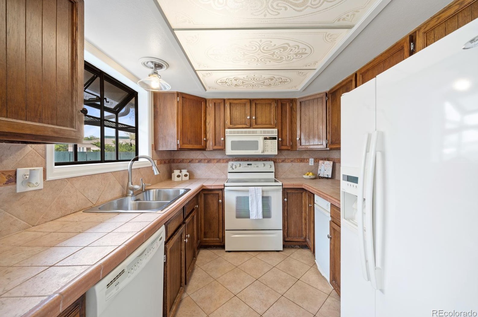 2047 Academy Blvd, Colorado Springs CO 80909-1505 exterior