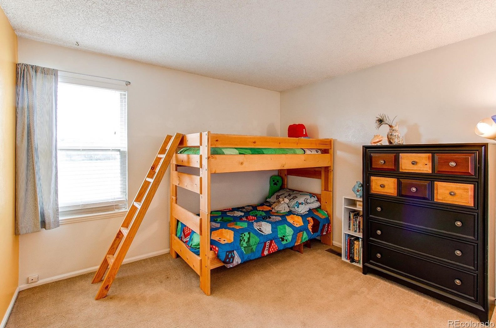 5650 71st Ave, Arvada CO  80003-3801 exterior